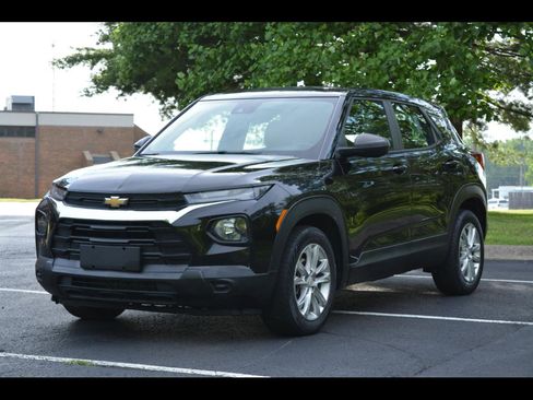 Used 2021 Chevrolet TrailBlazer LS FWD image 1