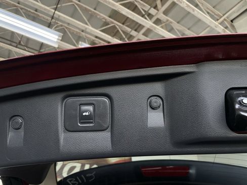 Used 2015 Nissan Murano Platinum w/ Platinum Technology Package image 20