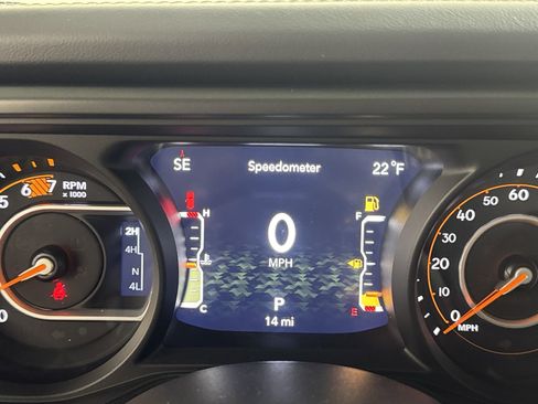 New 2025 Jeep Wrangler Sahara w/ Technology Group image 17