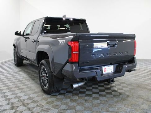 Certified 2024 Toyota Tacoma TRD Sport image 4