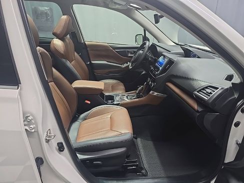 Certified 2023 Subaru Forester Touring image 5