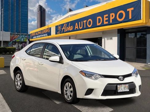 Used 2014 Toyota Corolla LE FWD image 6