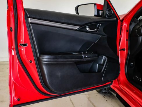 Used 2020 Honda Civic Sport image 36