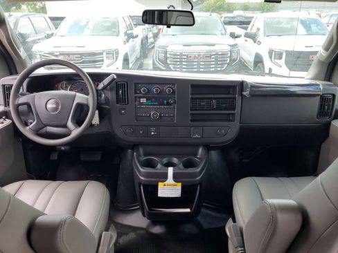 New 2026 GMC Savana 2500 Extended RWD image 12