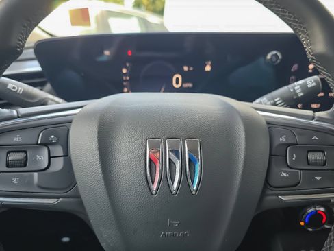 Used 2024 Buick Encore GX Sport Touring AWD/4WD image 19