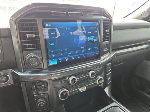 Used 2022 Ford F150 XLT w/ Equipment Group 302A High AWD/4WD image 12