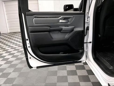 Used 2022 RAM 1500 Big Horn AWD/4WD image 22