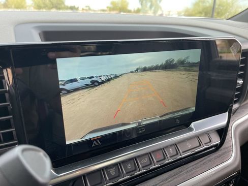 New 2026 GMC Sierra 2500 SLT AWD/4WD image 15