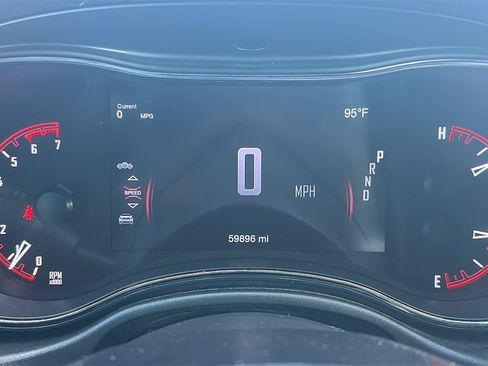 Used 2020 Dodge Durango R/T w/ Blacktop Package RWD image 2