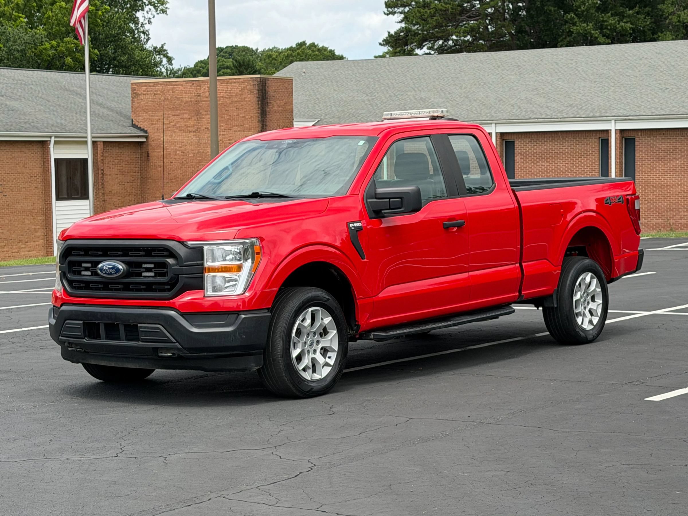 Used 2021 Ford F150 XL w/ XL Power Equipment Group AWD/4WD image 2