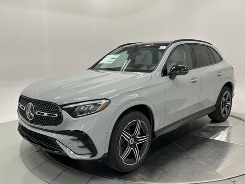 New 2026 Mercedes-Benz GLC 300 image 3