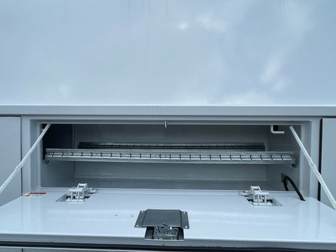 New 2026 Chevrolet Express 3500 w/ Power Convenience Package image 18