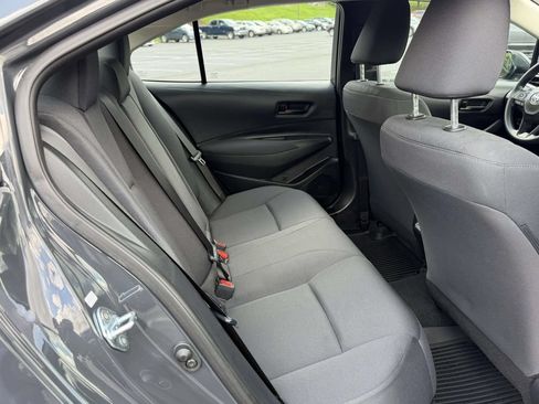 Used 2025 Toyota Corolla LE w/ LE Premium Package FWD image 13