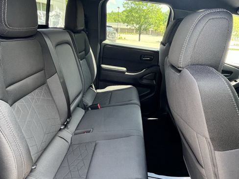 New 2026 Nissan Frontier SV w/ All-Weather Content Package AWD/4WD image 15