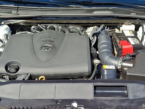 Used 2020 Toyota Camry TRD FWD image 28