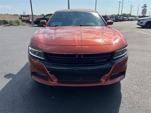 Used 2022 Dodge Charger SXT w/ Plus Group image 3