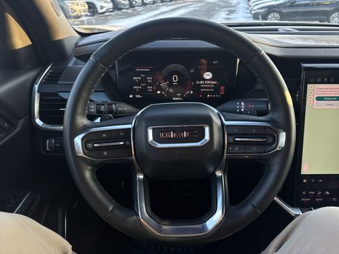 Certified 2025 GMC Acadia Elevation image 18