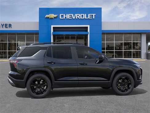 New 2026 Chevrolet Equinox LT image 6