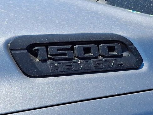 Used 2020 RAM 1500 Big Horn AWD/4WD image 36