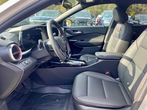 New 2026 Chevrolet Trax RS w/ Driver Confidence Package image 12