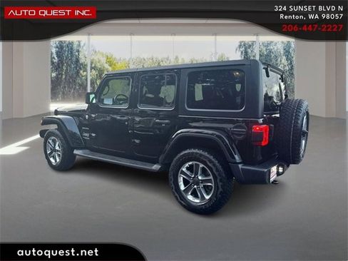 Used 2020 Jeep Wrangler Unlimited Sahara image 7