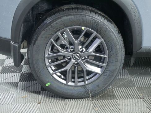 New 2026 Nissan Rogue SV AWD/4WD image 11