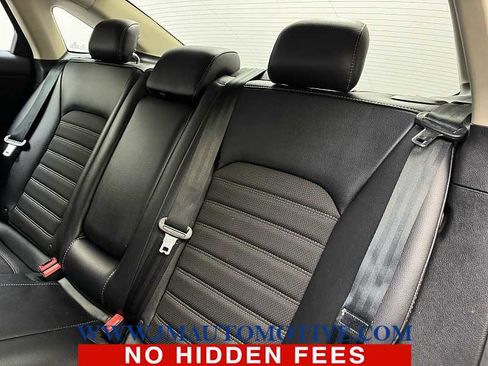 Used 2018 Ford Fusion SE w/ Equipment Group 201A FWD image 15