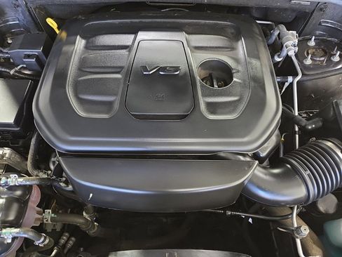 Used 2020 Jeep Grand Cherokee Altitude image 37