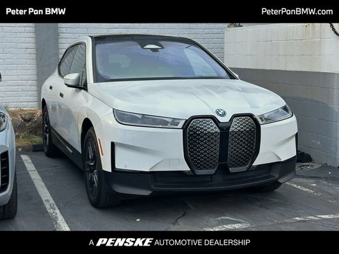 Used 2024 BMW iX xDrive50 w/ Premium Package AWD/4WD image 1