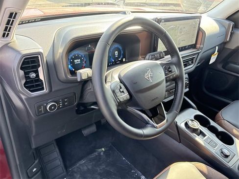 New 2025 Ford Bronco Sport Outer Banks w/ Outer Banks Tech Package+ image 25