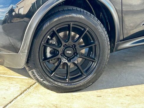 Used 2013 Nissan Juke SV image 4