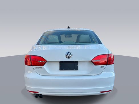 Used 2014 Volkswagen Jetta SE image 4