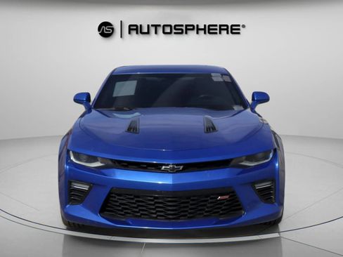 Used 2018 Chevrolet Camaro SS image 2