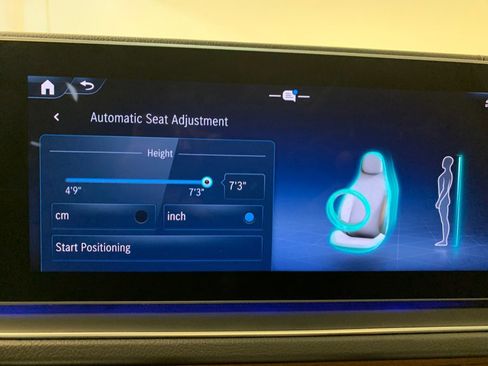 Used 2024 Mercedes-Benz GLE 350 4MATIC w/ AMG Line Exterior image 34