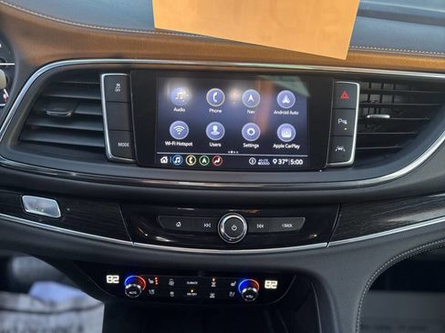 Used 2020 Buick Enclave Avenir w/ Avenir Technology Package FWD image 14