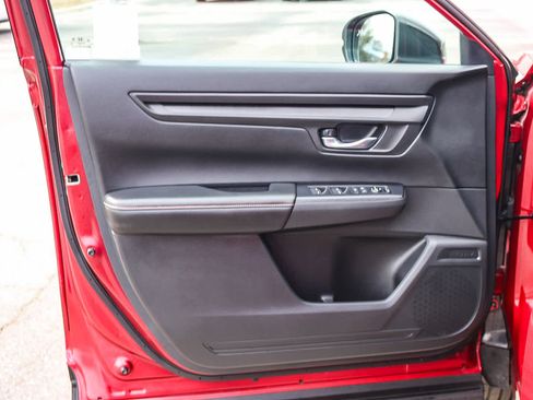 Certified 2025 Honda CR-V Sport image 21