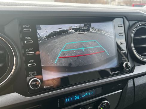 Used 2022 Toyota Tacoma TRD Sport image 20