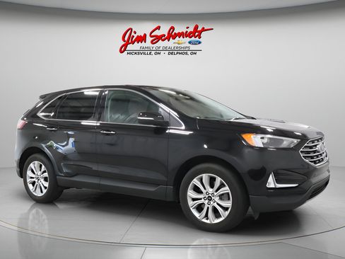 Used 2024 Ford Edge Titanium AWD/4WD image 2