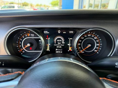 Used 2023 Jeep Gladiator Mojave w/ LED Lighting Group AWD/4WD image 17