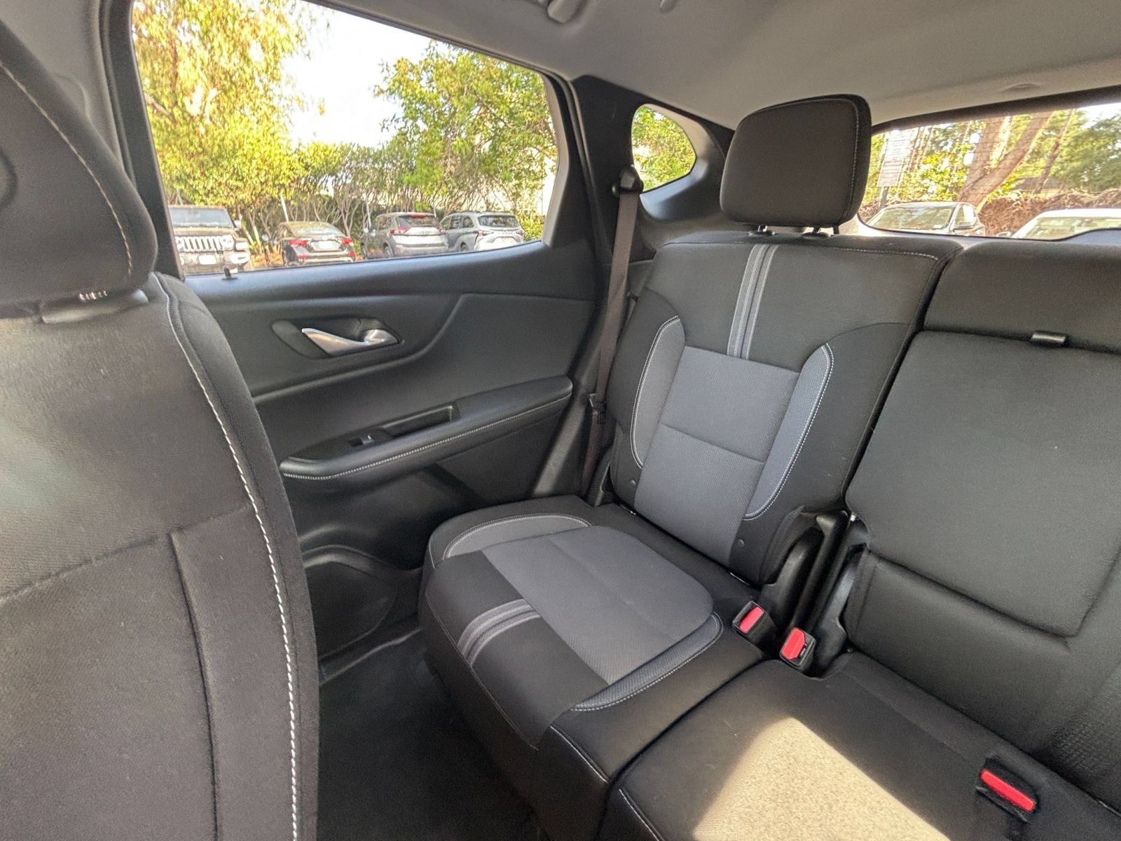 Used 2026 Chevrolet Blazer LT FWD image 38