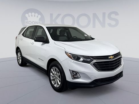 Used 2018 Chevrolet Equinox LS image 10