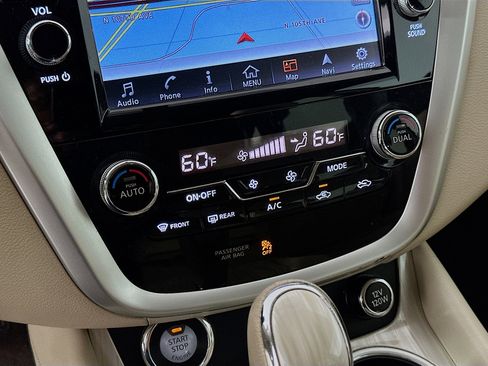 Used 2017 Nissan Murano SV FWD image 23