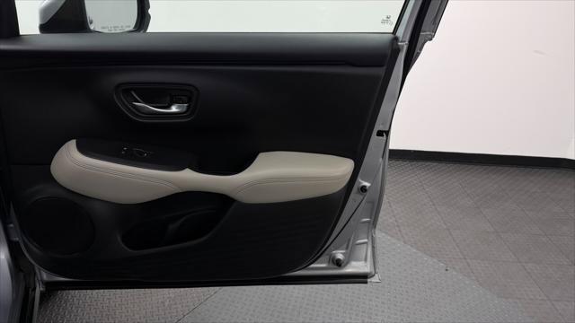 Used 2023 Honda HR-V LX image 20
