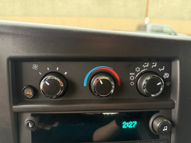 Used 2025 GMC Savana 2500 w/ Driver Convenience Package RWD image 17