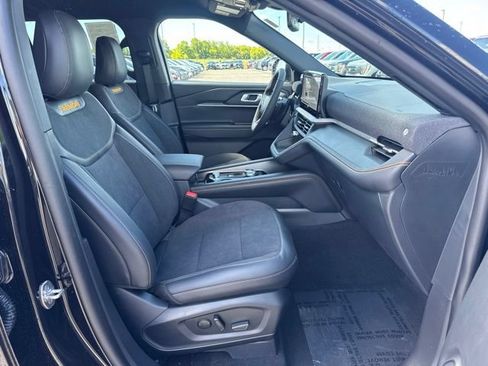New 2026 Ford Explorer Tremor w/ Tremor Convenience Package AWD/4WD image 17