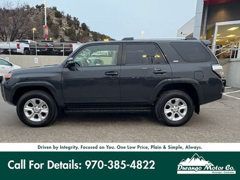 Certified 2024 Toyota 4Runner SR5 Premium image 3