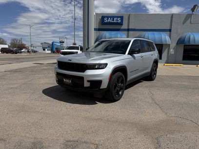 Used 2023 Jeep Grand Cherokee L Laredo