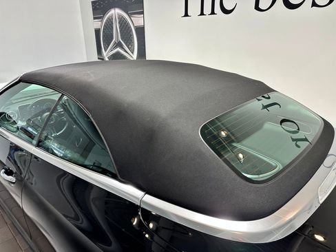 Certified 2025 Mercedes-Benz CLE 300 4MATIC Cabriolet image 30