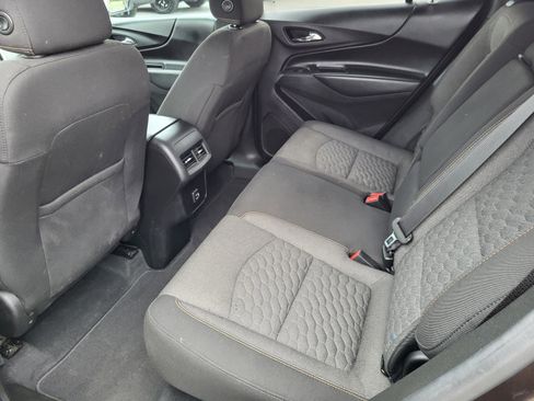 Used 2020 Chevrolet Equinox LT FWD image 13