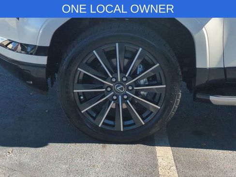 Used 2024 Lexus GX 550 image 10